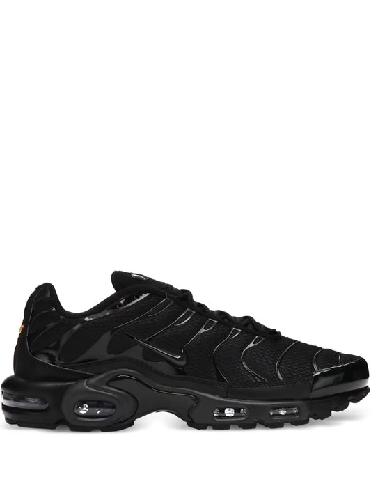 Nike Air Max Plus Triple Black Sneakers