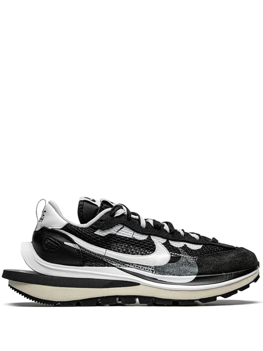 Nike X Sacai Vaporwaffle Black White Sneakers