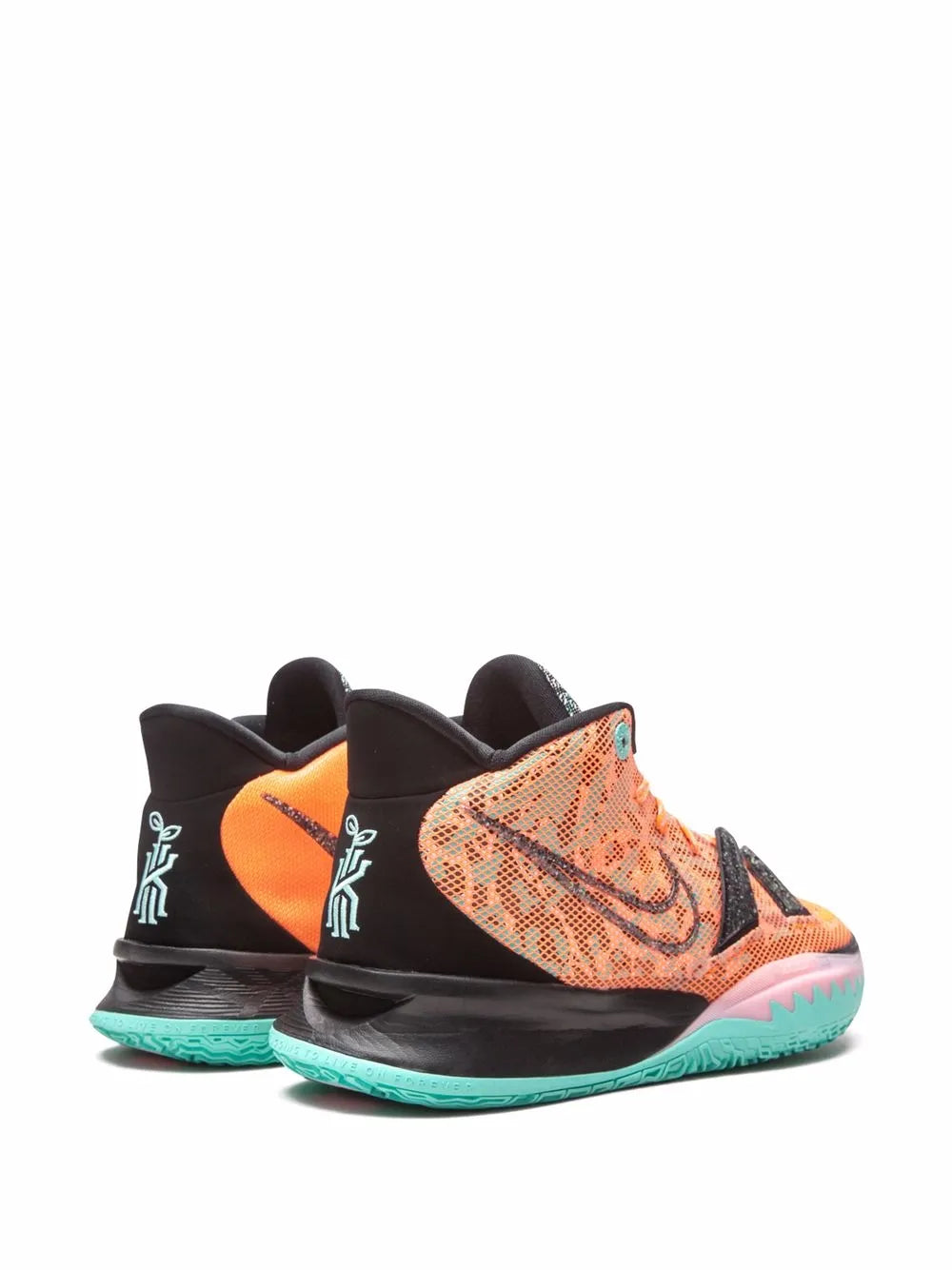 Nike Kyrie 7