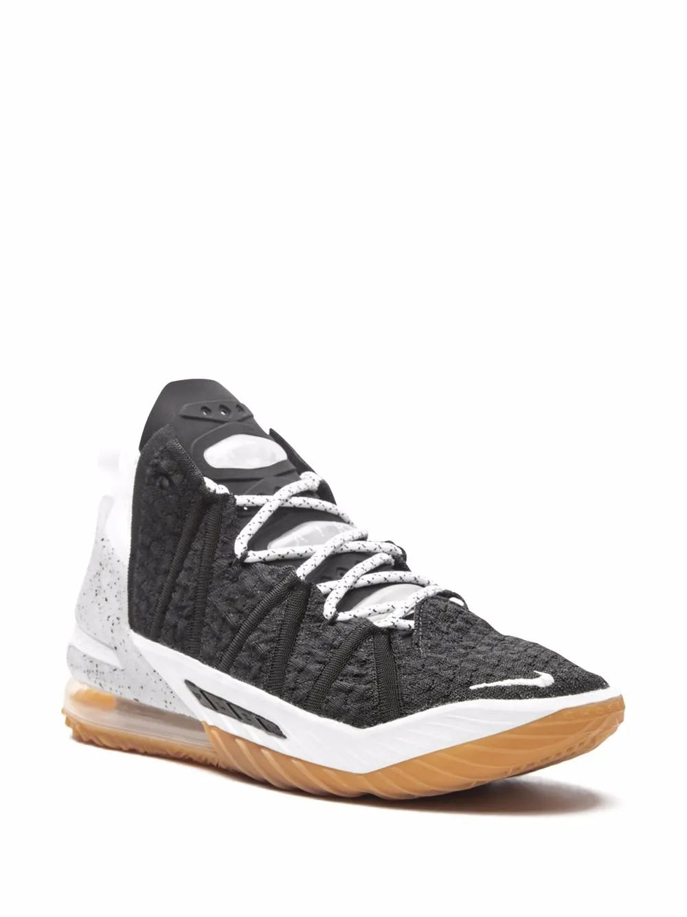 Nike Lebron 18