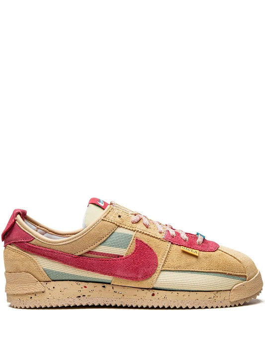Nike Cortez Union - Grain Sneakers