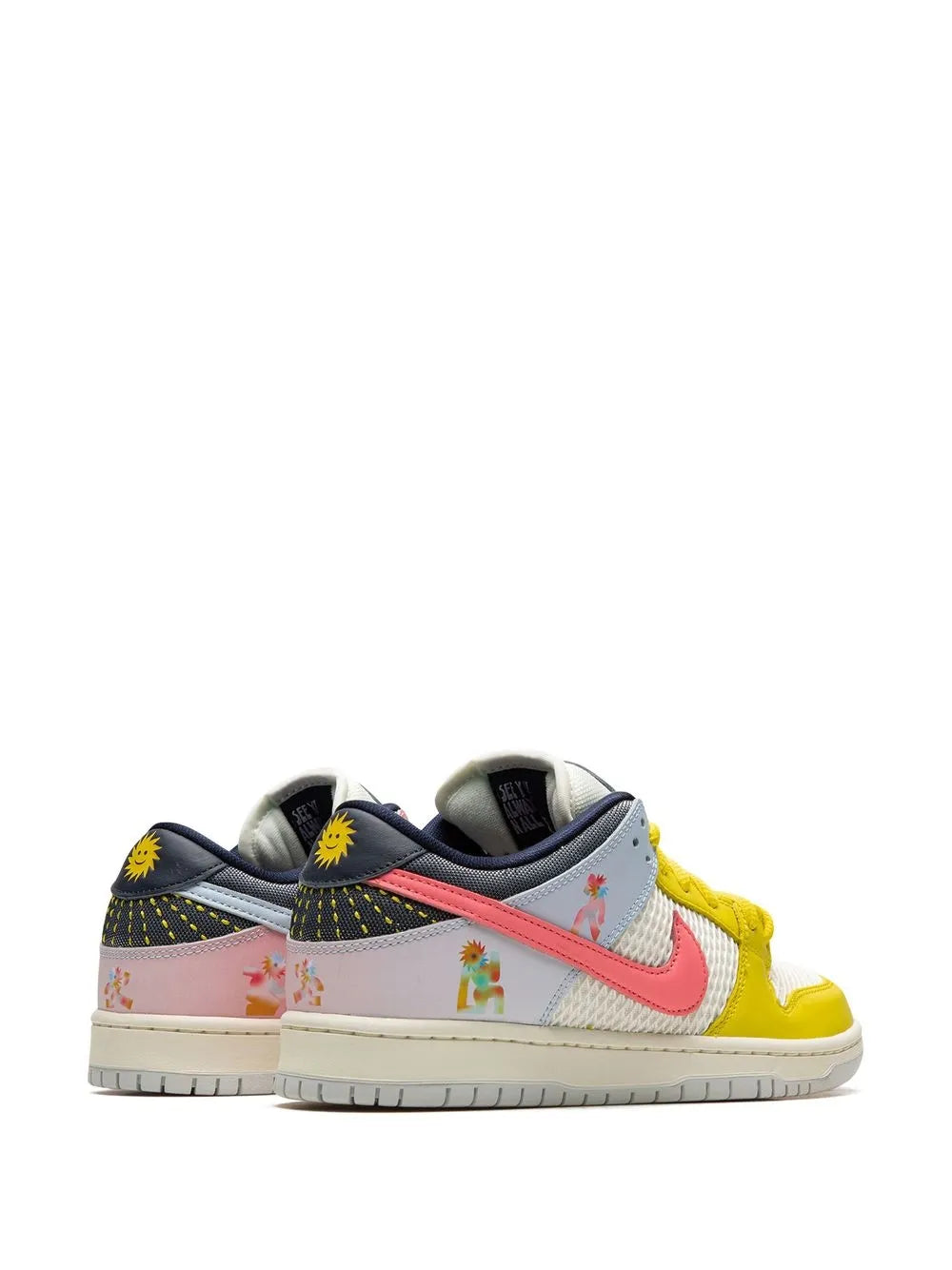 Nike Sb Dunk Low Be True Sneakers
