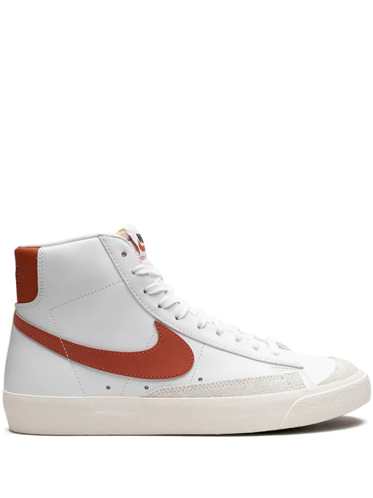 Nike Blazer Mid 77 Sneakers