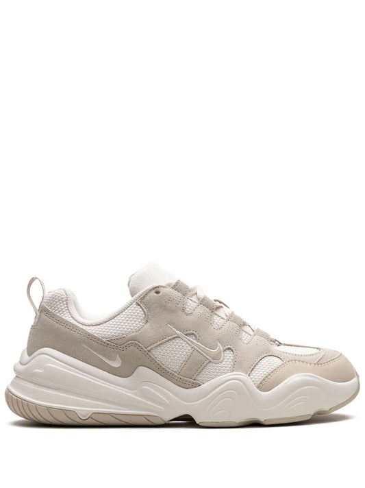 Nike Tech Hera