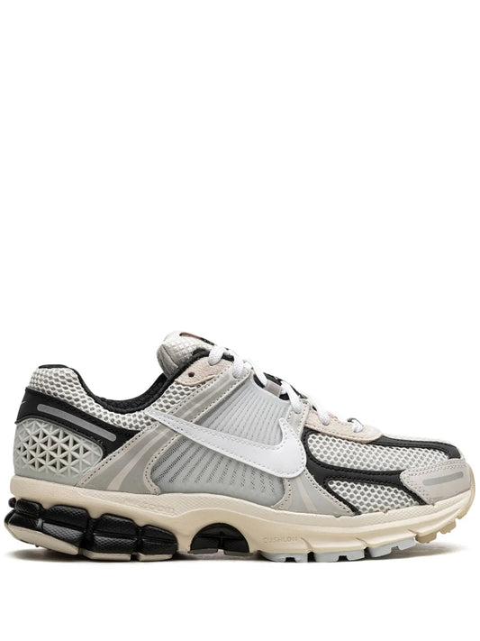 Nike Zoom Vomero 5 Supersonic Sneakers
