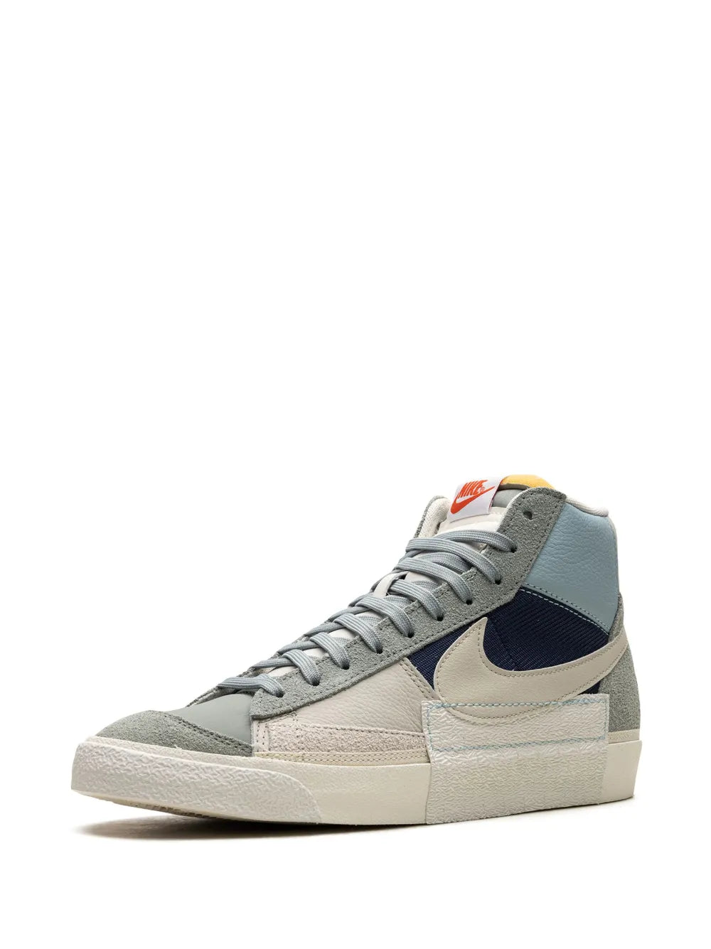 Nike Blazer Mid Pro Club Sneakers