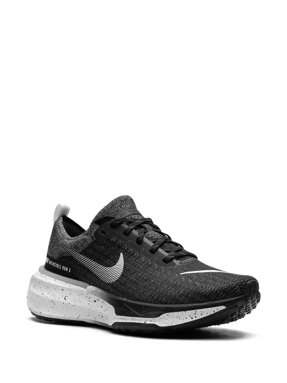 Nike Zoomx Invincible Run Flyknit 3 Oreo Sneakers