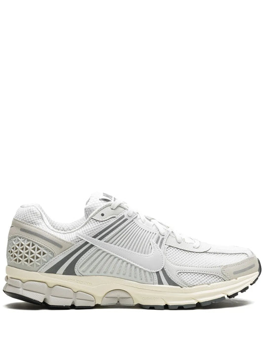 Nike Zoom Vomero 5 Platinum Tint Sneakers