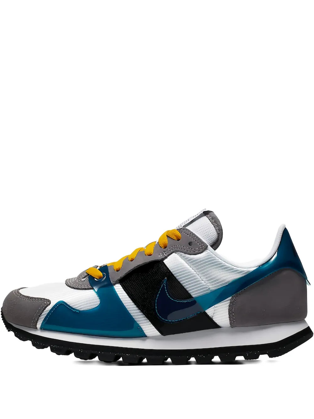 Nike V-Love O.X