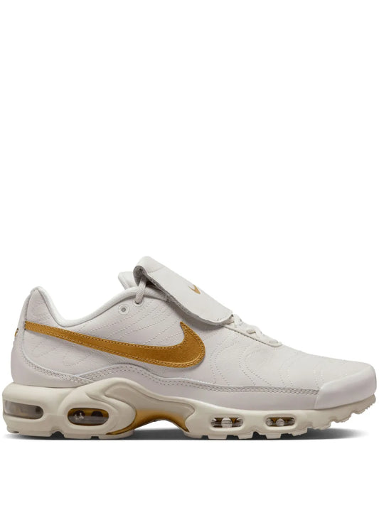 Nike Air Max Plus Tiempo Phantom/Metallic Gold Sneakers