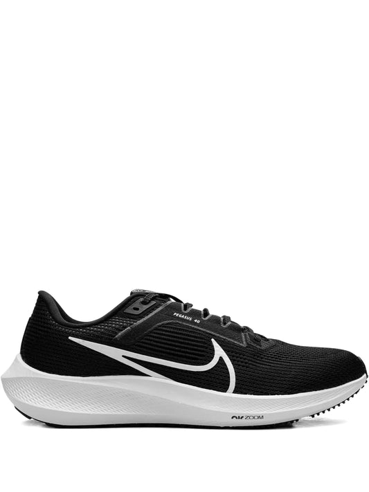 Nike Air Zoom Pegasus 40 Black/White Sneakers