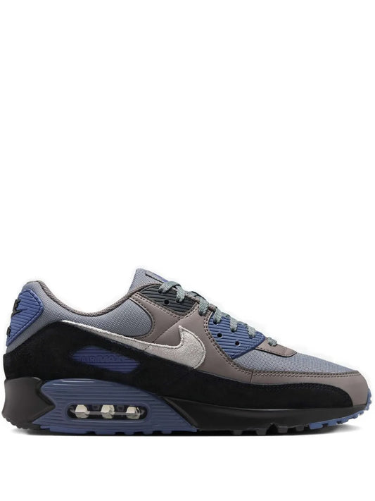 Nike Air Max 90 Sneakers