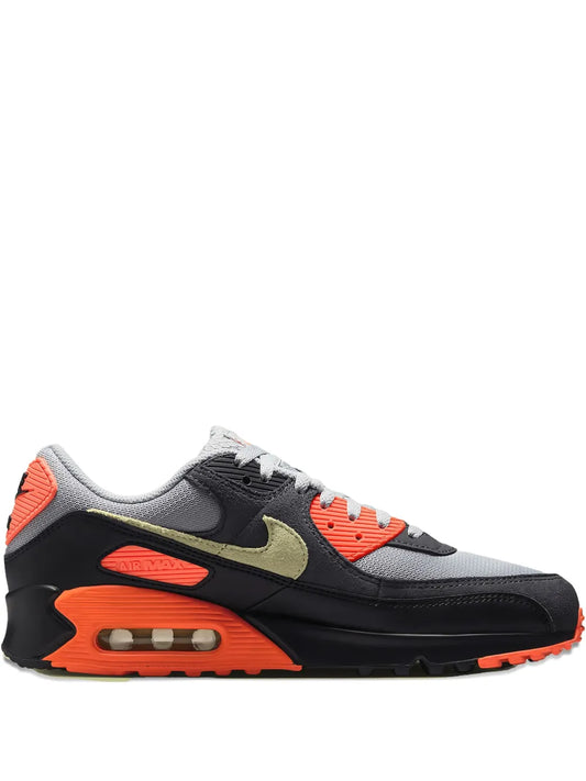 Nike Air Max 90 Sneakers